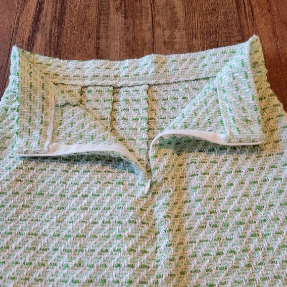 Green Tweed Pleated School Girl Mini Skirt - Picture 3 of 6